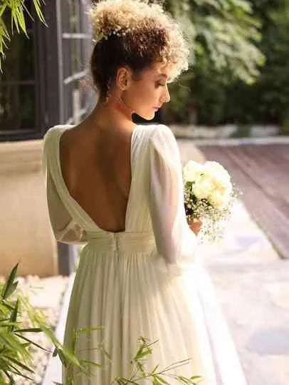 Crepe & Chiffon by Karmen Aksu